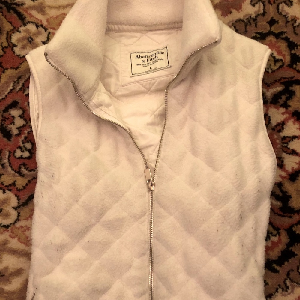 Abercrombie & Fitch Quilted Vest